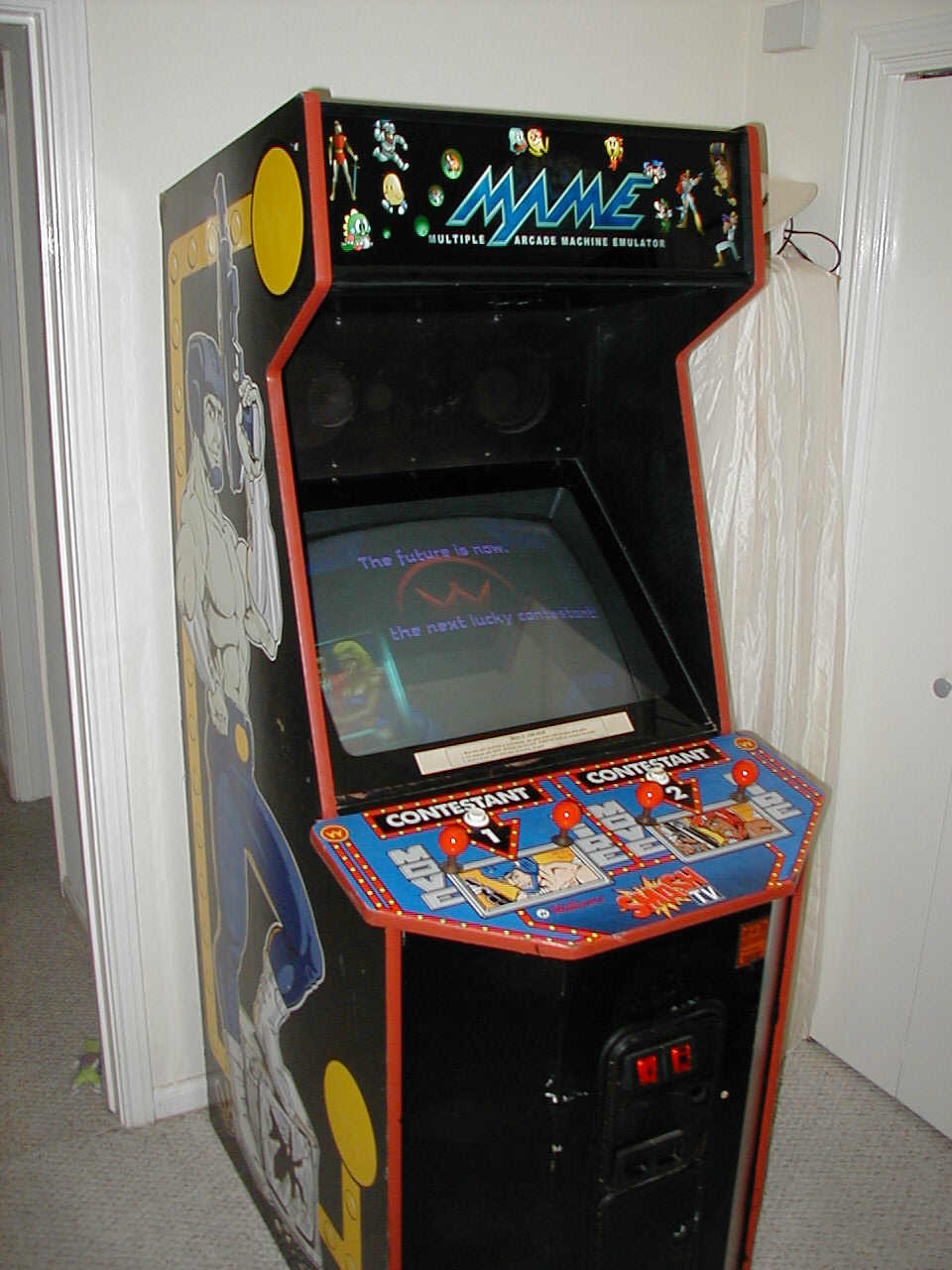 Chris Mame Cabinet